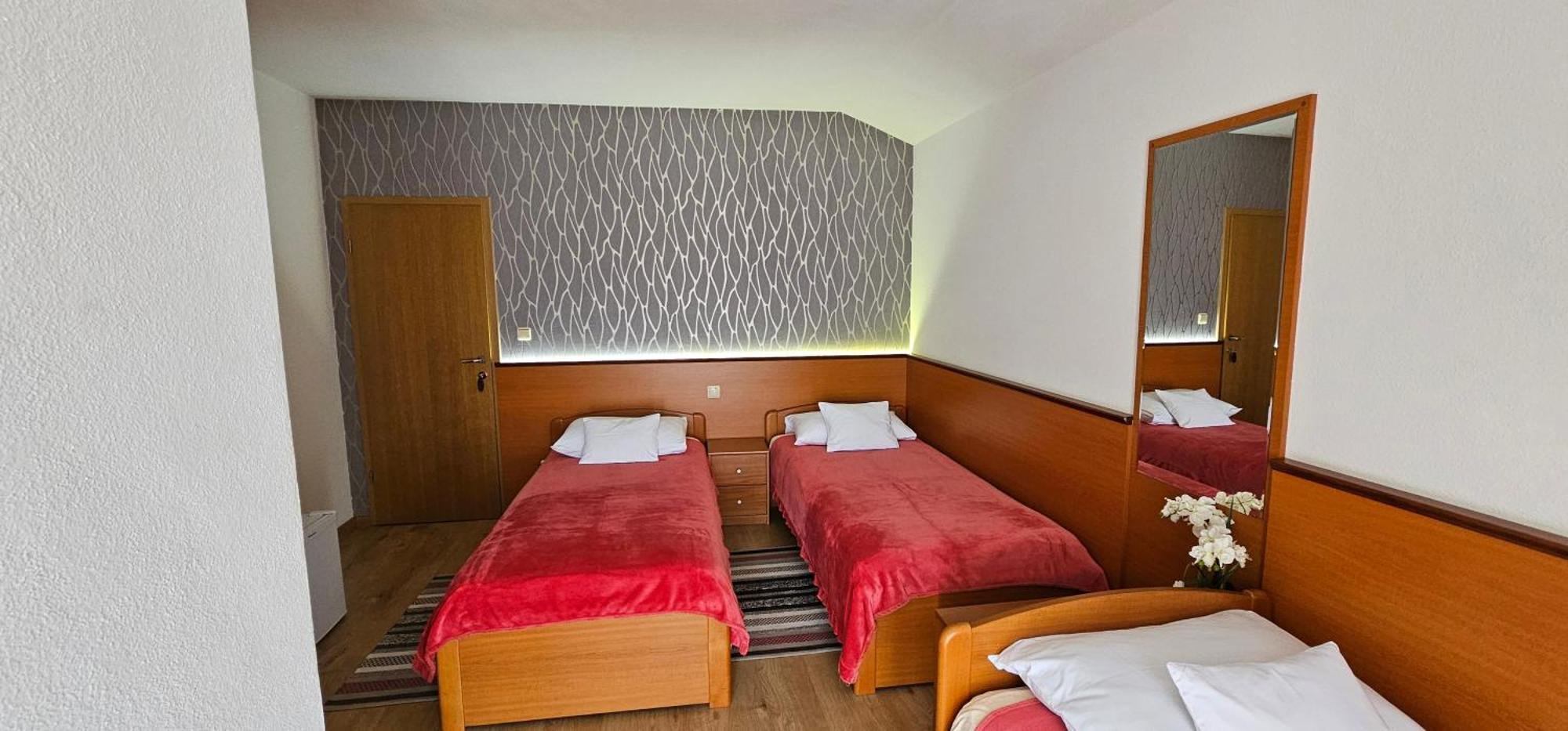 Sobe/Rooms Riva 자다르 외부 사진